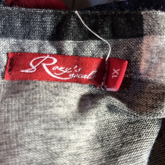 ADORABLE! - Picture 5 of 6